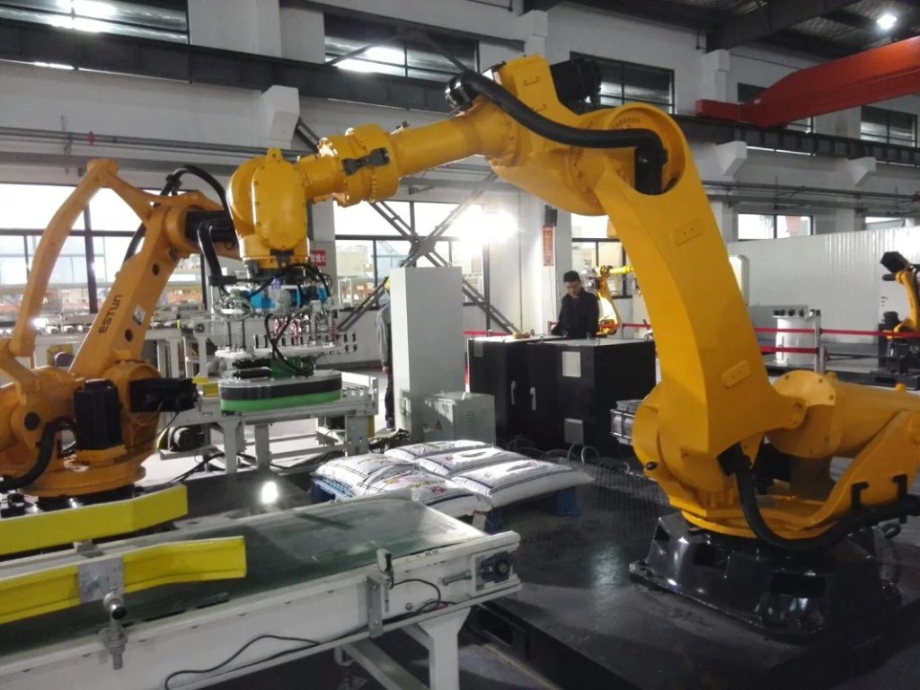 数字化工厂建设有别于传统业务模式